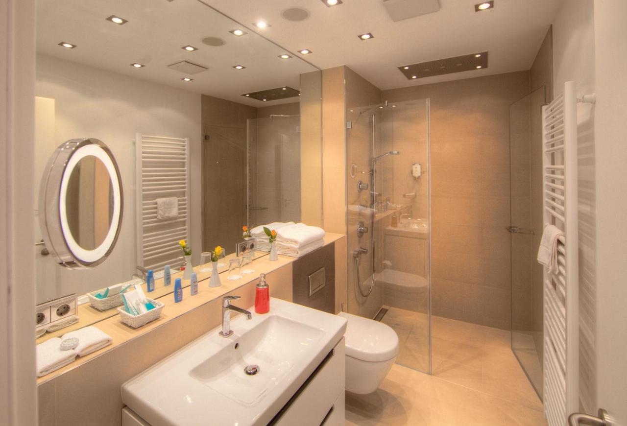 Ferienwohnung Yachtclub ทิมเมนดอร์เฟอร์ ชตรันด์ ภายนอก รูปภาพ